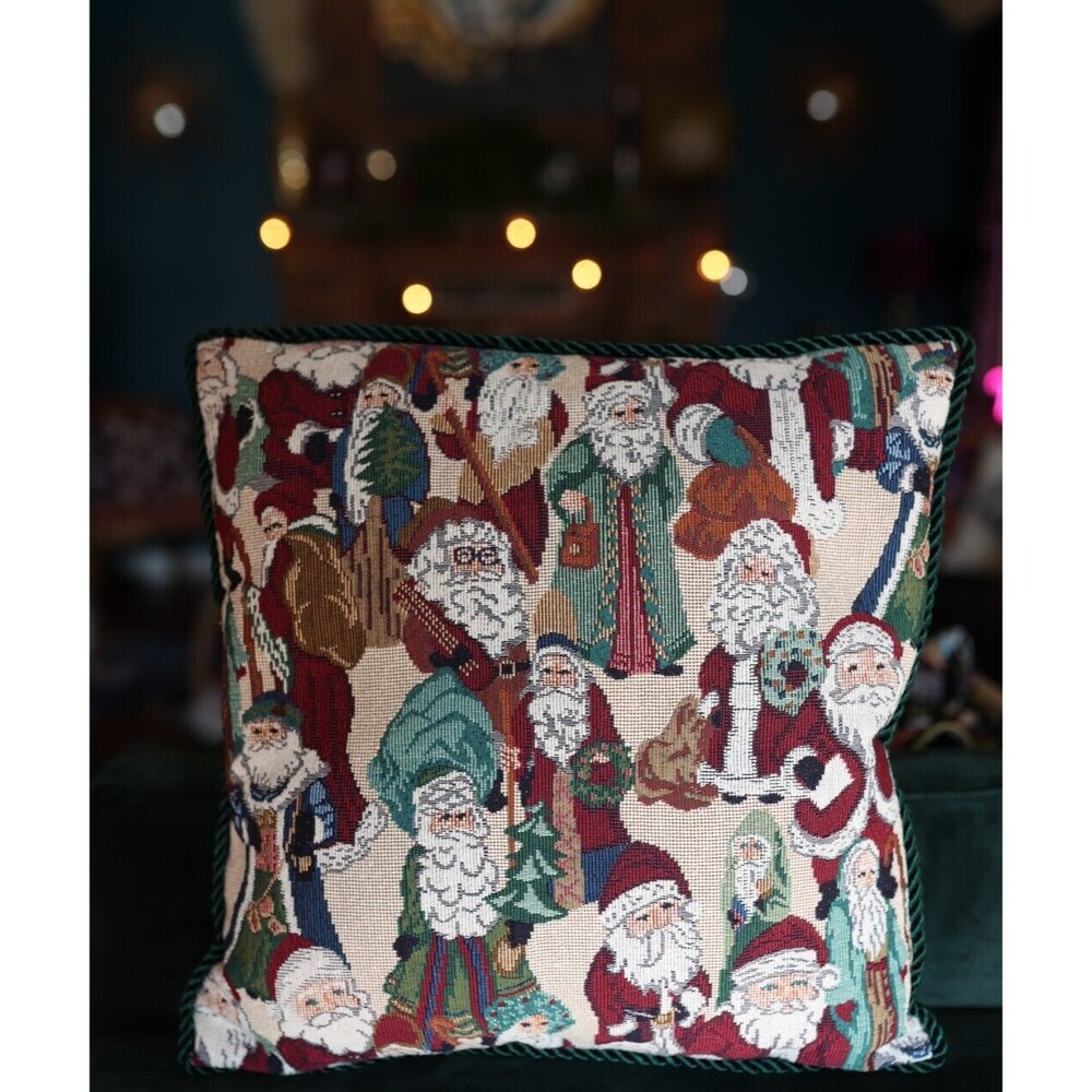 Vintage Tapestry Folk Santa Claus Christmas Emarald Green Throw Pil1ow 15”x15”